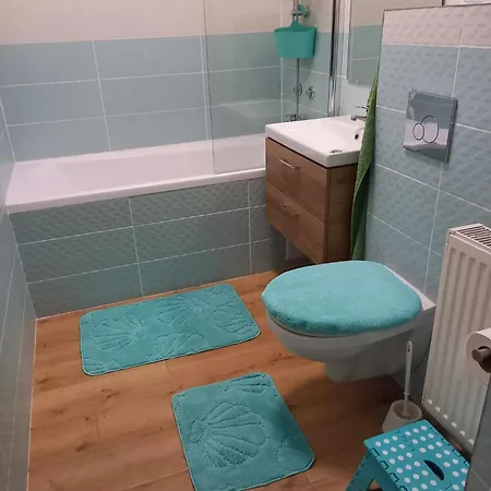 Zoe Apartment